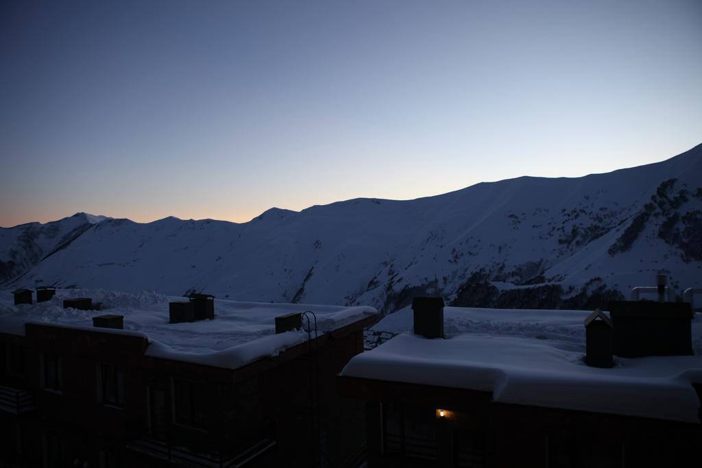 Gudauri Ski Apartment ภายนอก รูปภาพ