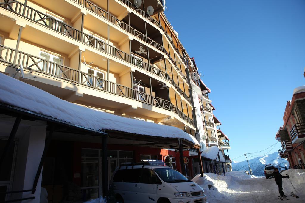 Gudauri Ski Apartment ภายนอก รูปภาพ