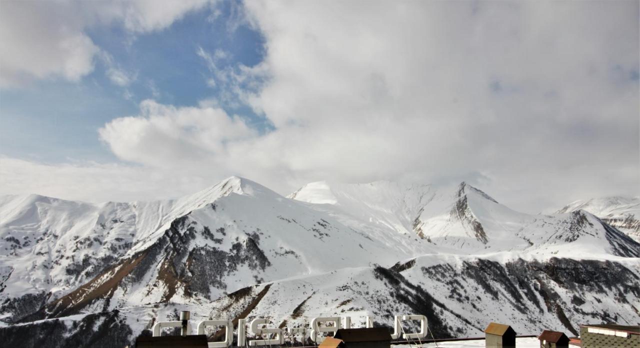 Gudauri Ski Apartment ภายนอก รูปภาพ
